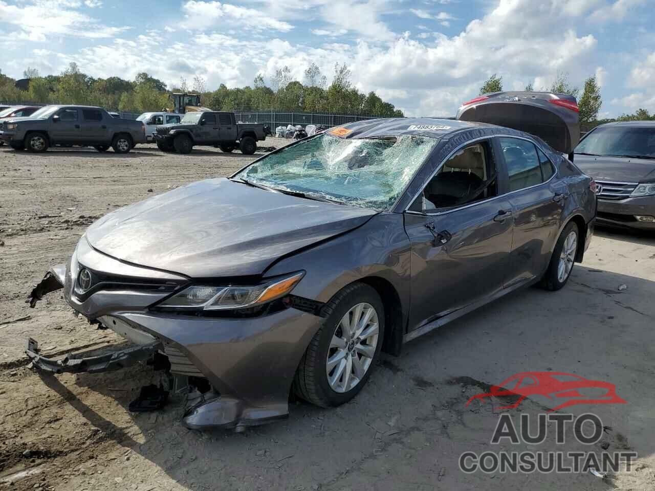 TOYOTA CAMRY 2020 - 4T1C11BK3LU018872