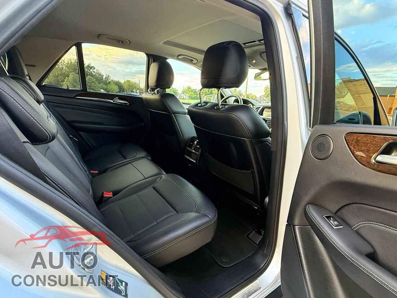 MERCEDES-BENZ M-CLASS 2014 - 4JGDA5HB8EA320245