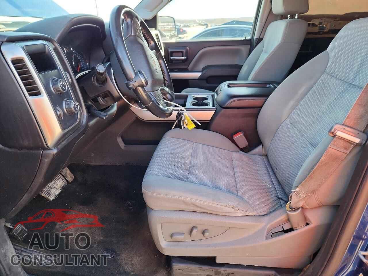 CHEVROLET SILVERADO 2015 - 3GCUKREC4FG458065