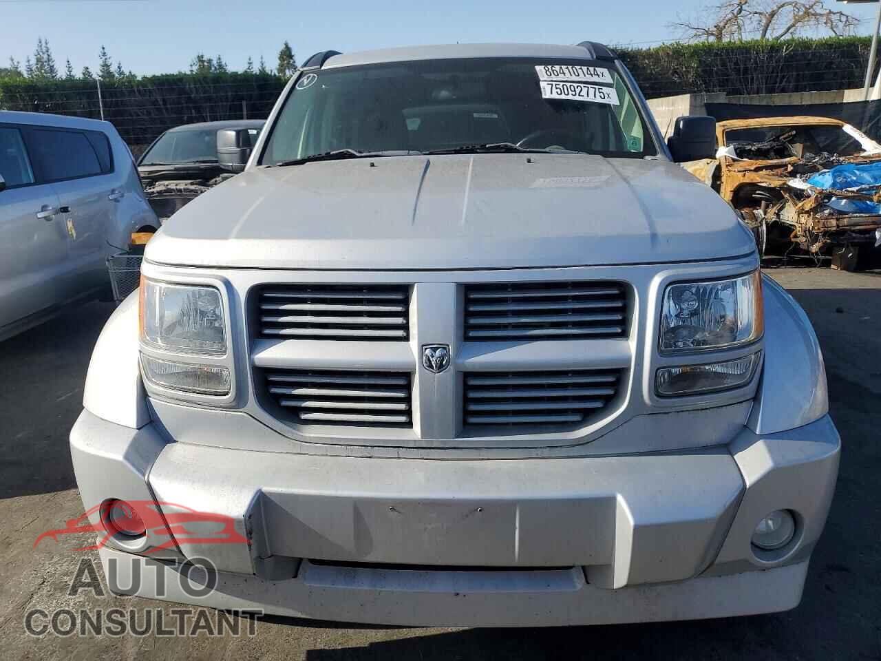 DODGE NITRO 2011 - 1D4PT5GK5BW547682