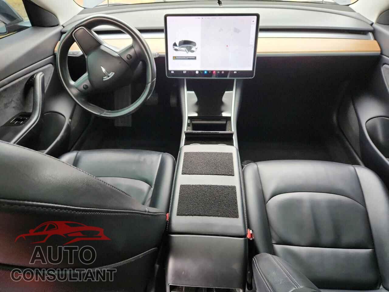 TESLA MODEL 3 2018 - 5YJ3E1EA4JF005159