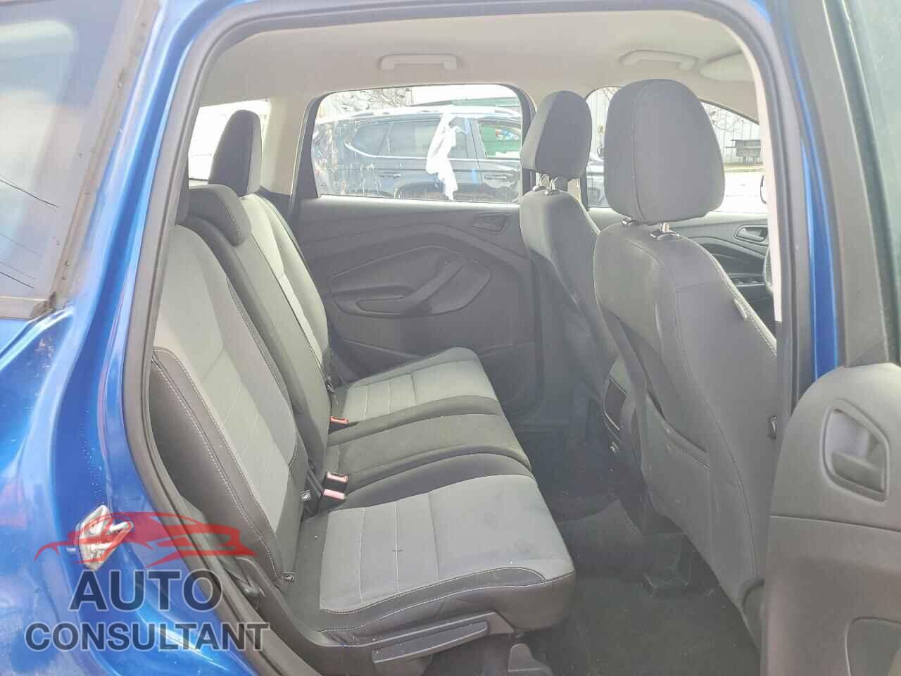 FORD ESCAPE 2017 - 1FMCU0F79HUD24683