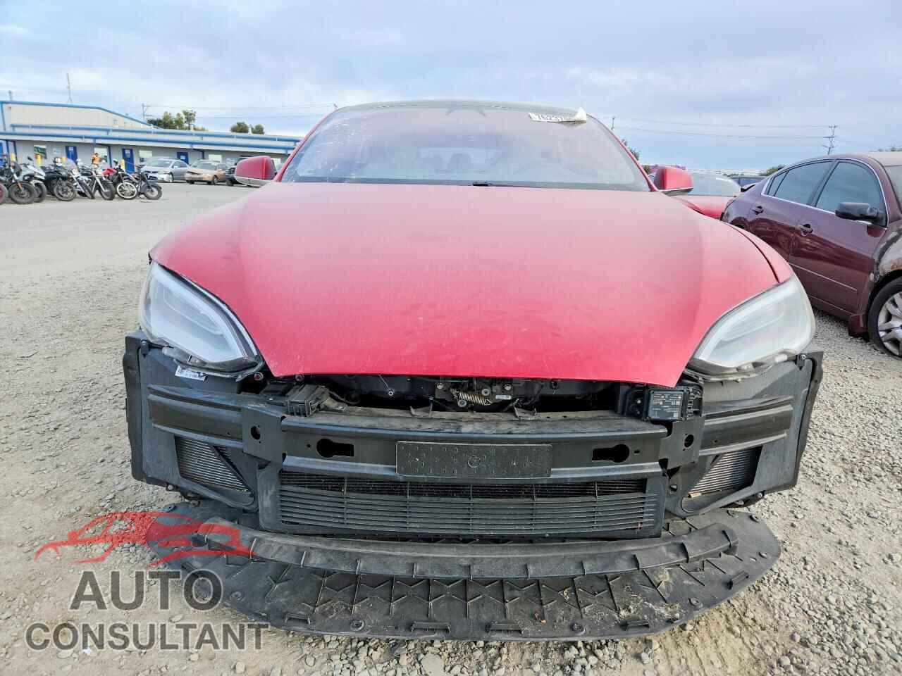 TESLA MODEL S 2020 - 5YJSA1E22LF390577