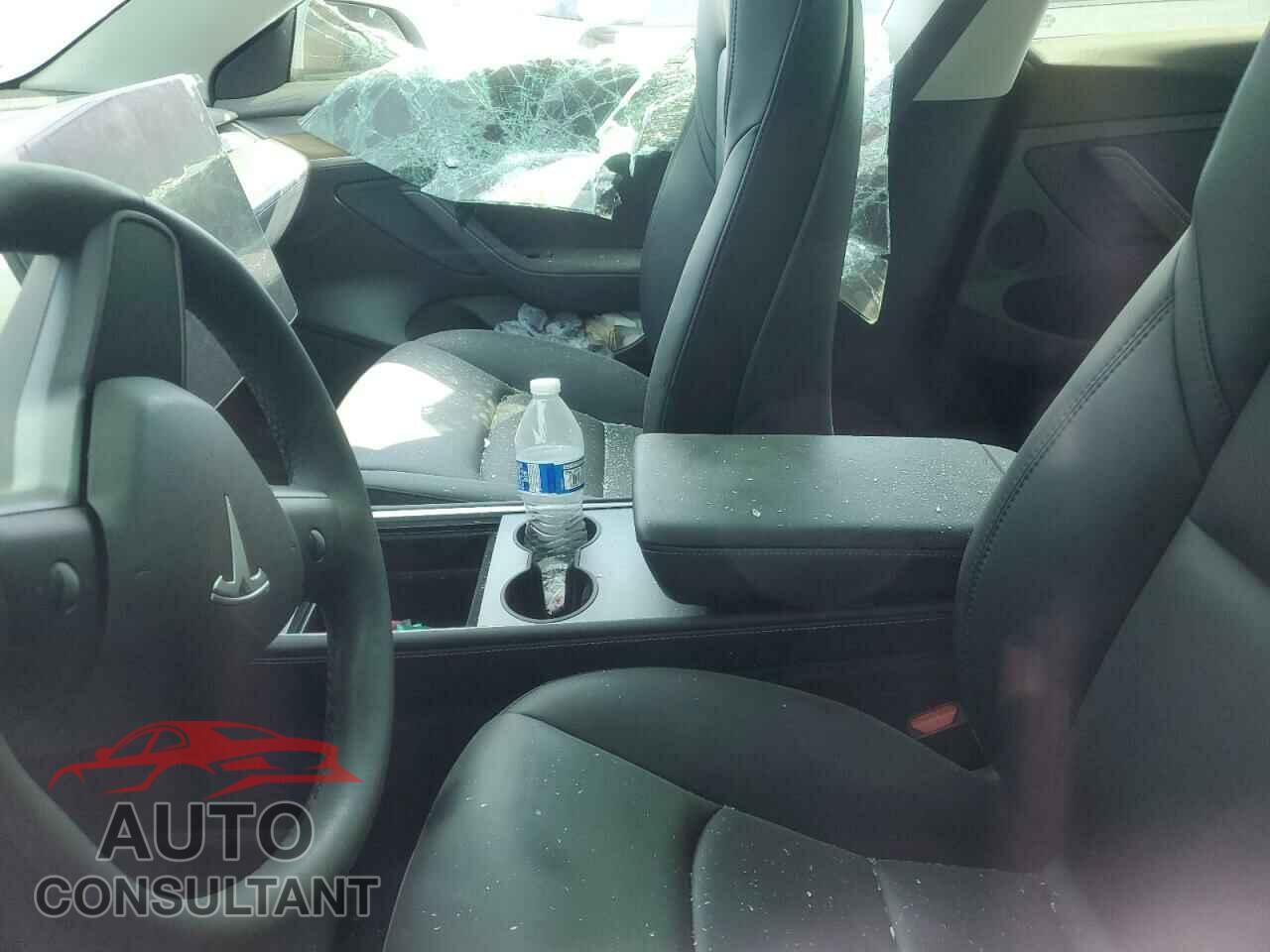TESLA MODEL 3 2022 - 5YJ3E1EC8NF276376