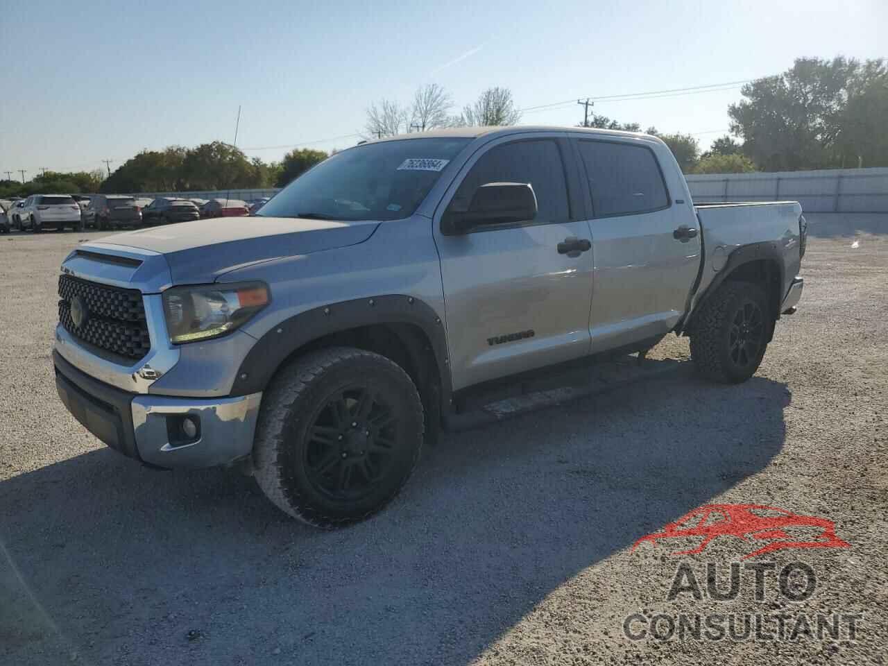 TOYOTA TUNDRA 2018 - 5TFEM5F17JX123617