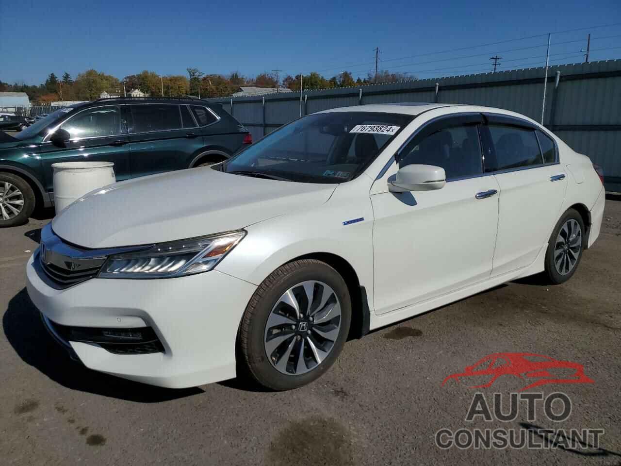 HONDA ACCORD 2017 - JHMCR6F76HC001558
