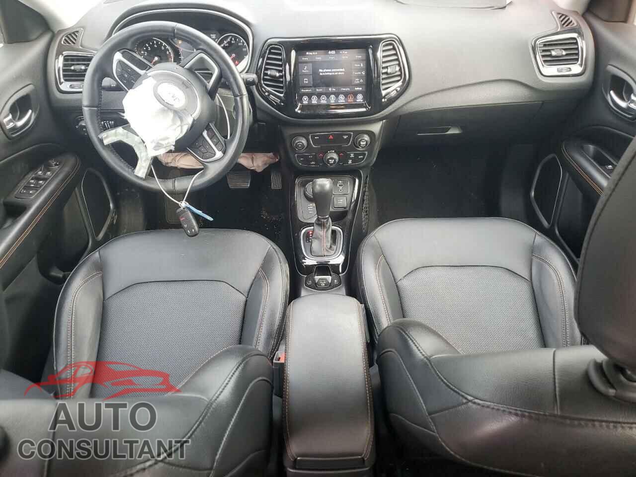 JEEP COMPASS 2020 - 3C4NJDCB1LT120176