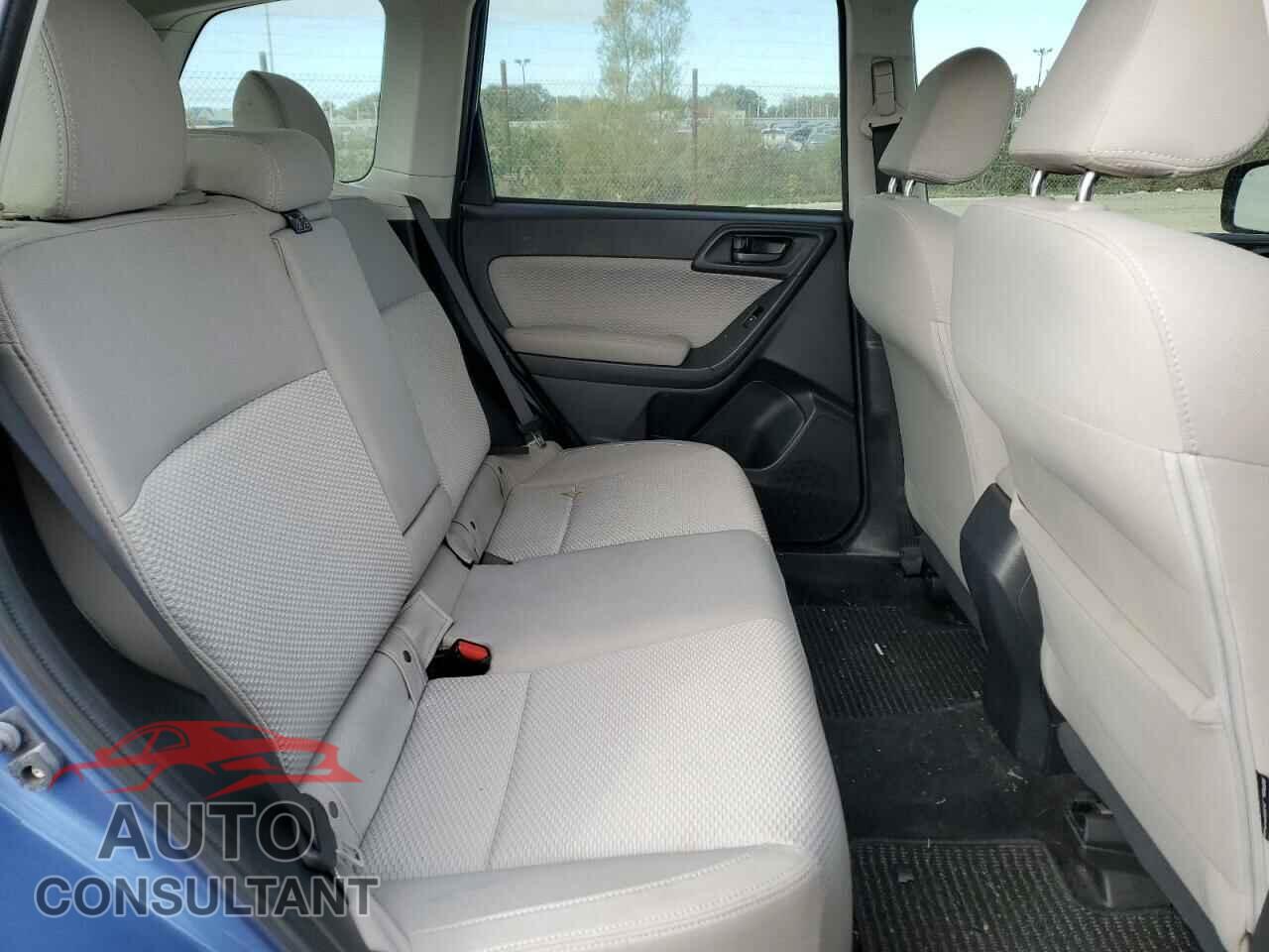 SUBARU FORESTER 2017 - JF2SJAEC0HH478612