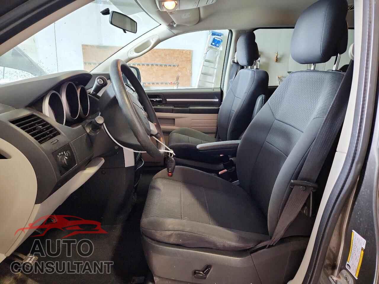 DODGE CARAVAN 2010 - 2D4RN4DE1AR343223