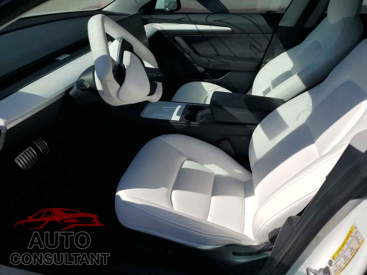 TESLA MODEL 3 2021 - 5YJ3E1EC9MF995666