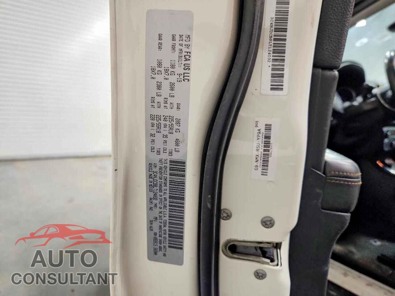 JEEP COMPASS 2020 - 3C4NJDCB8LT124032