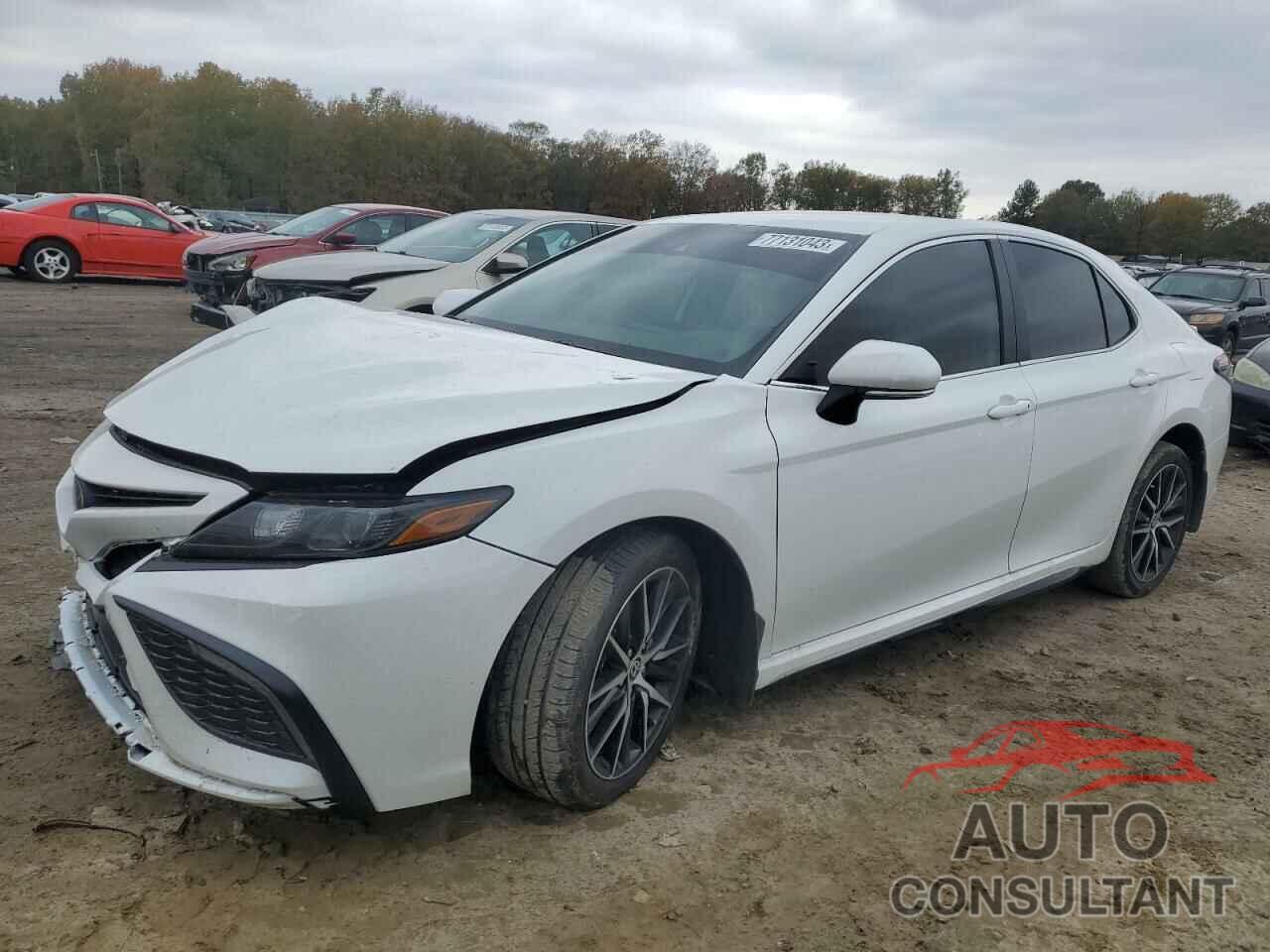 TOYOTA CAMRY 2023 - 4T1G11AK6PU820700