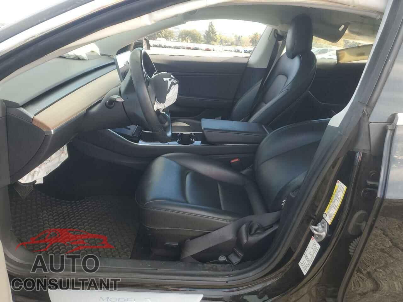 TESLA MODEL 3 2018 - 5YJ3E1EA3JF172130