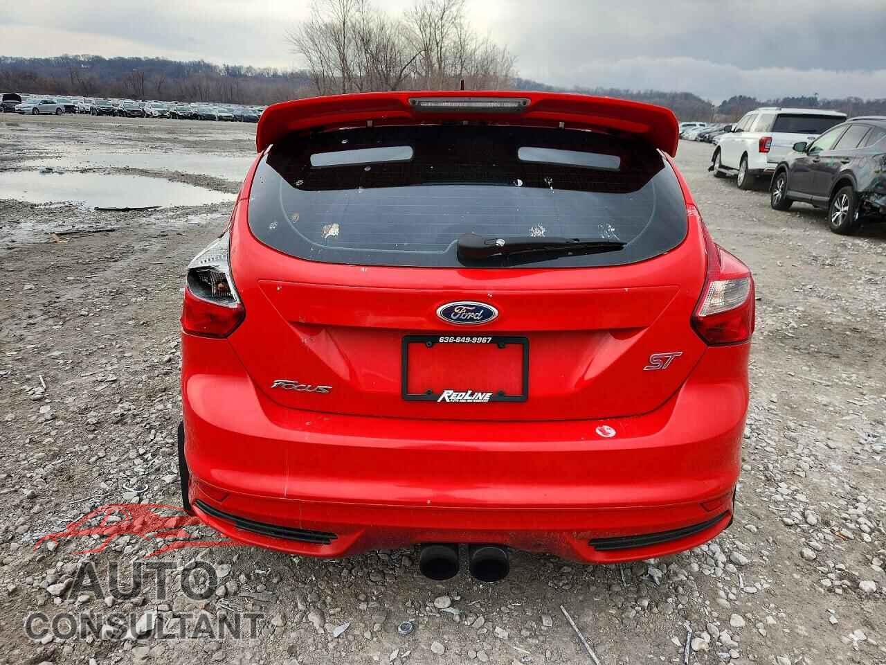 FORD FOCUS 2013 - 1FADP3L92DL201966