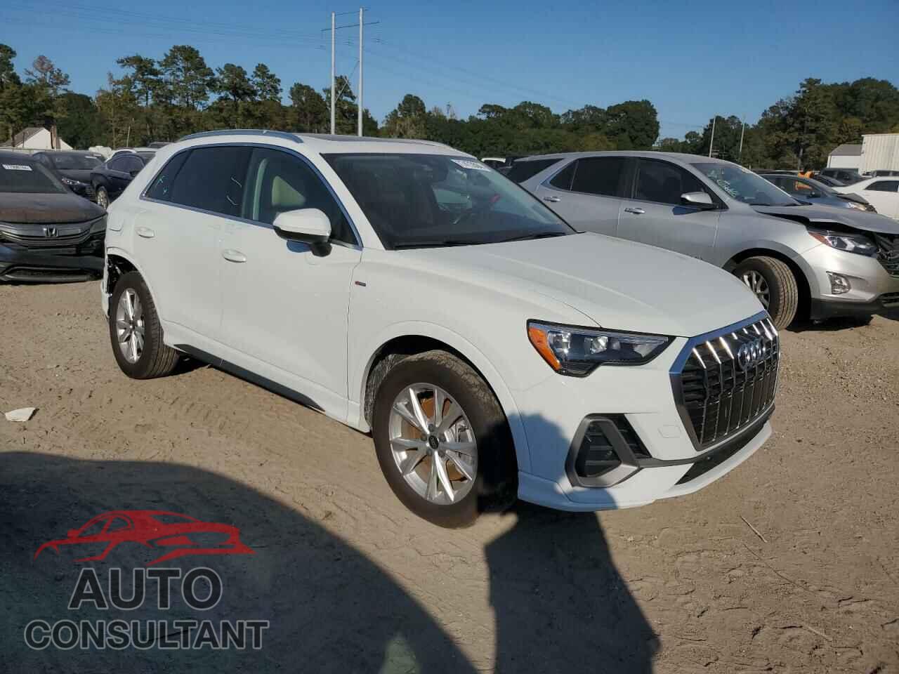 AUDI Q3 2022 - WA1DECF30N1132872