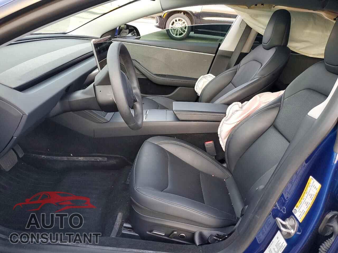 TESLA MODEL 3 2024 - 5YJ3E1EA7RF828017