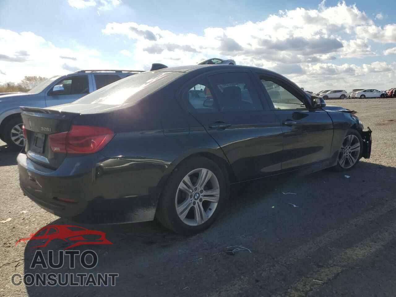 BMW 3 SERIES 2016 - WBA8E3G59GNU01547