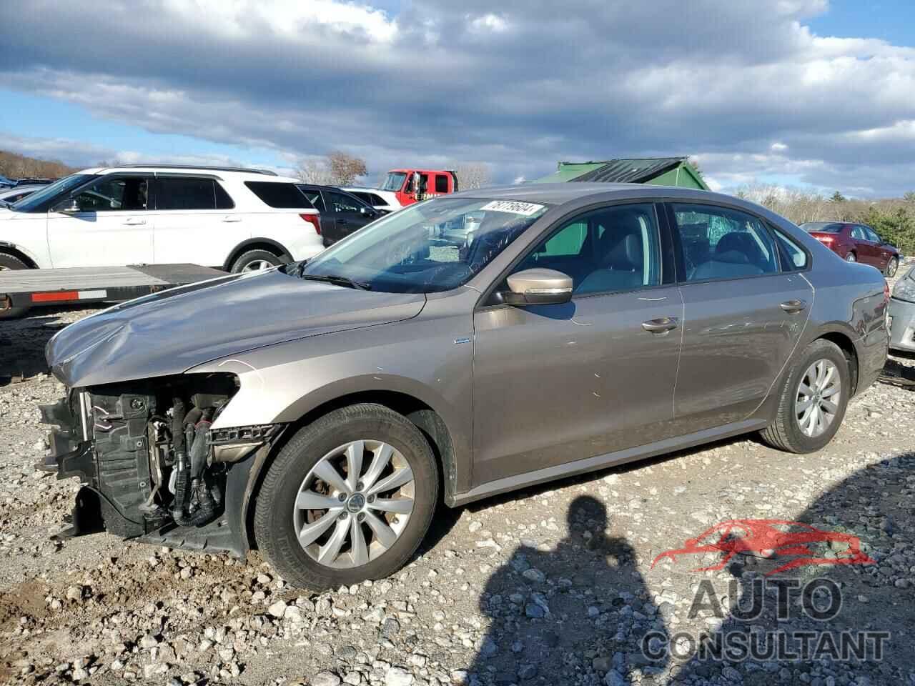 VOLKSWAGEN PASSAT 2015 - 1VWAT7A33FC008000