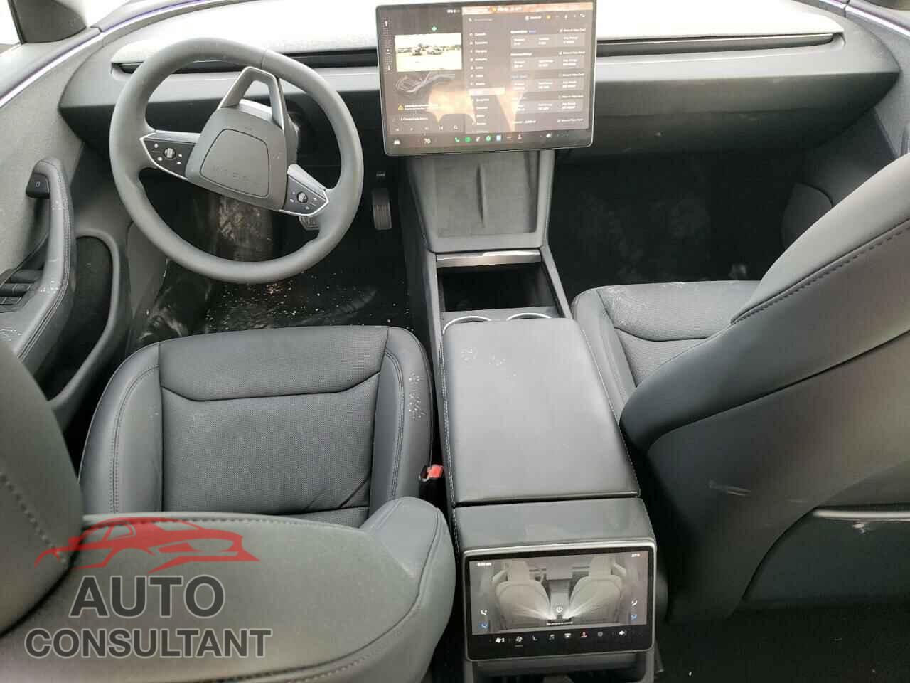 TESLA MODEL 3 2024 - 5YJ3E1EA2RF834825