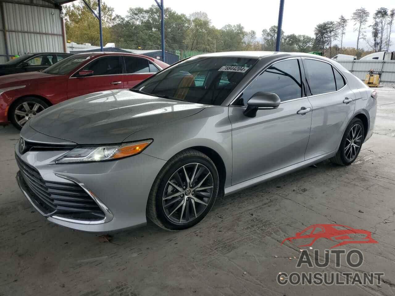 TOYOTA CAMRY 2021 - 4T1F11AK6MU427352