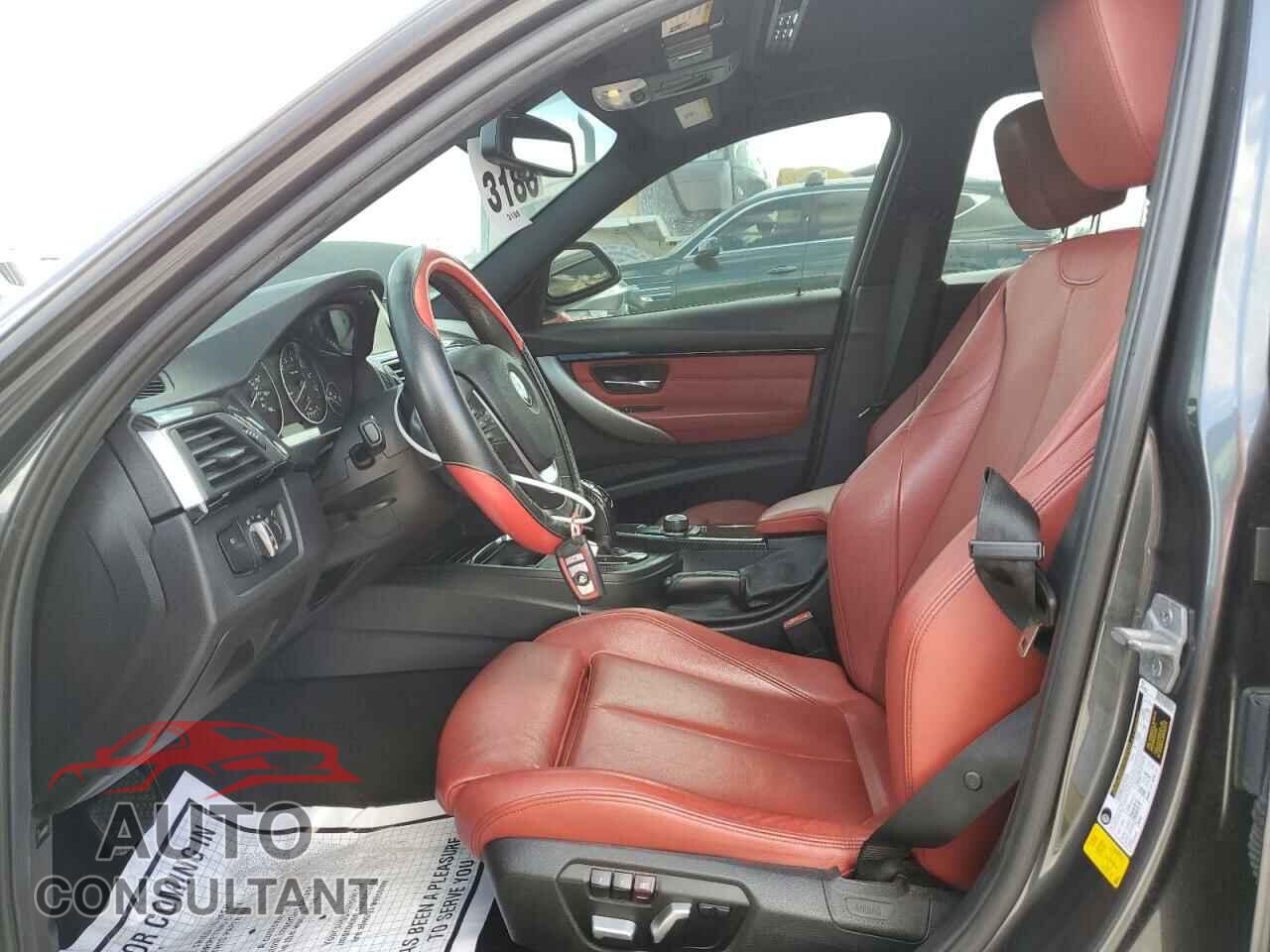 BMW 3 SERIES 2016 - WBA8E9G57GNU28023