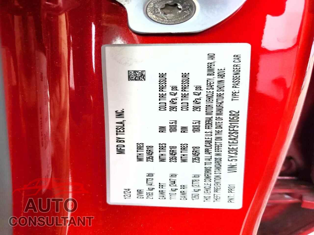 TESLA MODEL 3 2025 - 5YJ3E1EA2SF910582