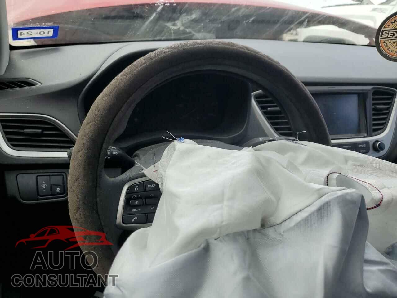 HYUNDAI ACCENT 2022 - 3KPC24A65NE158043