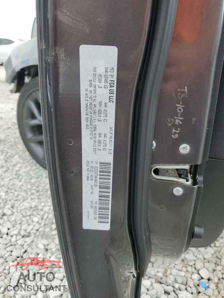 DODGE CHARGER 2019 - 2C3CDXCTXKH643183