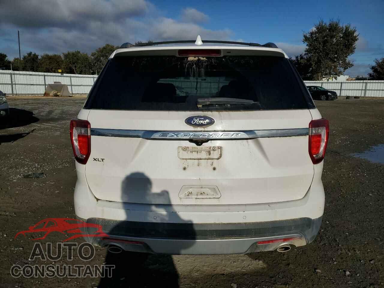 FORD EXPLORER 2016 - 1FM5K7D82GGC58865