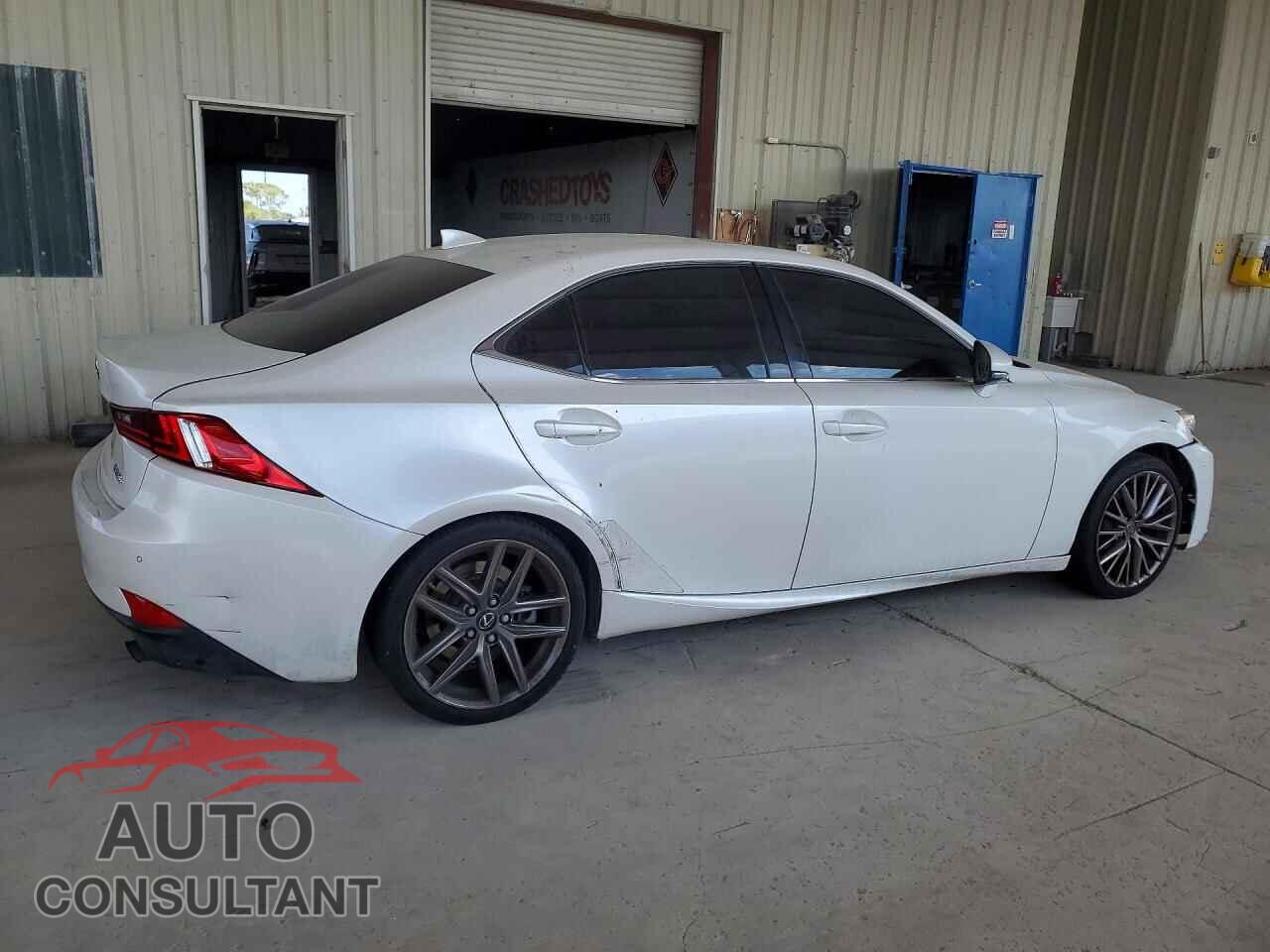 LEXUS IS 2016 - JTHBA1D20G5020557