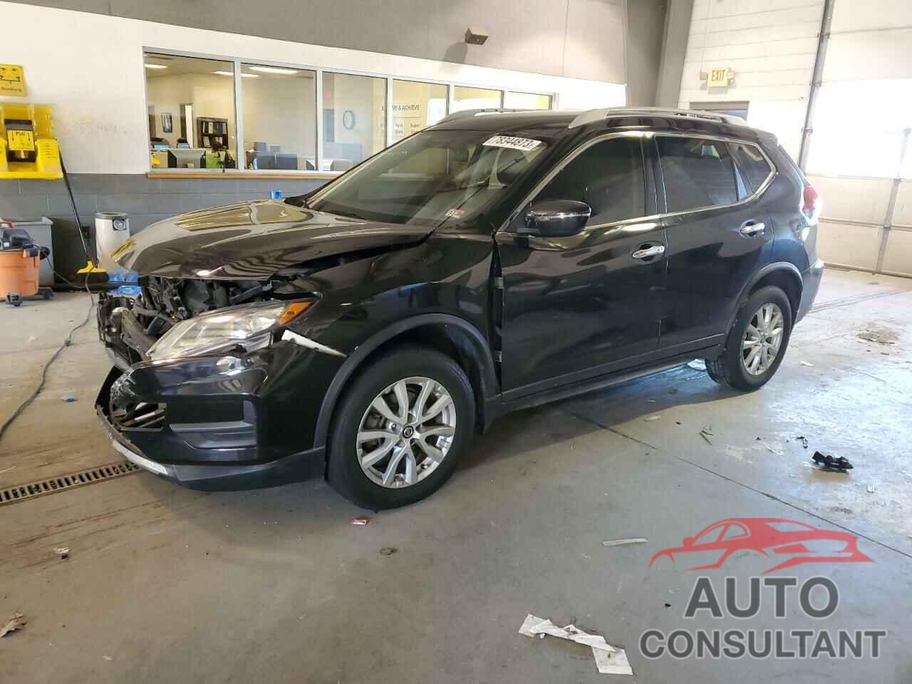 NISSAN ROGUE 2018 - KNMAT2MV7JP617966