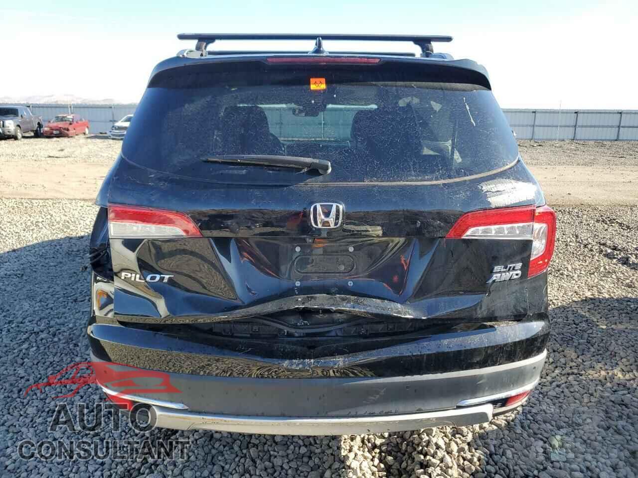 HONDA PILOT 2019 - 5FNYF6H04KB015906