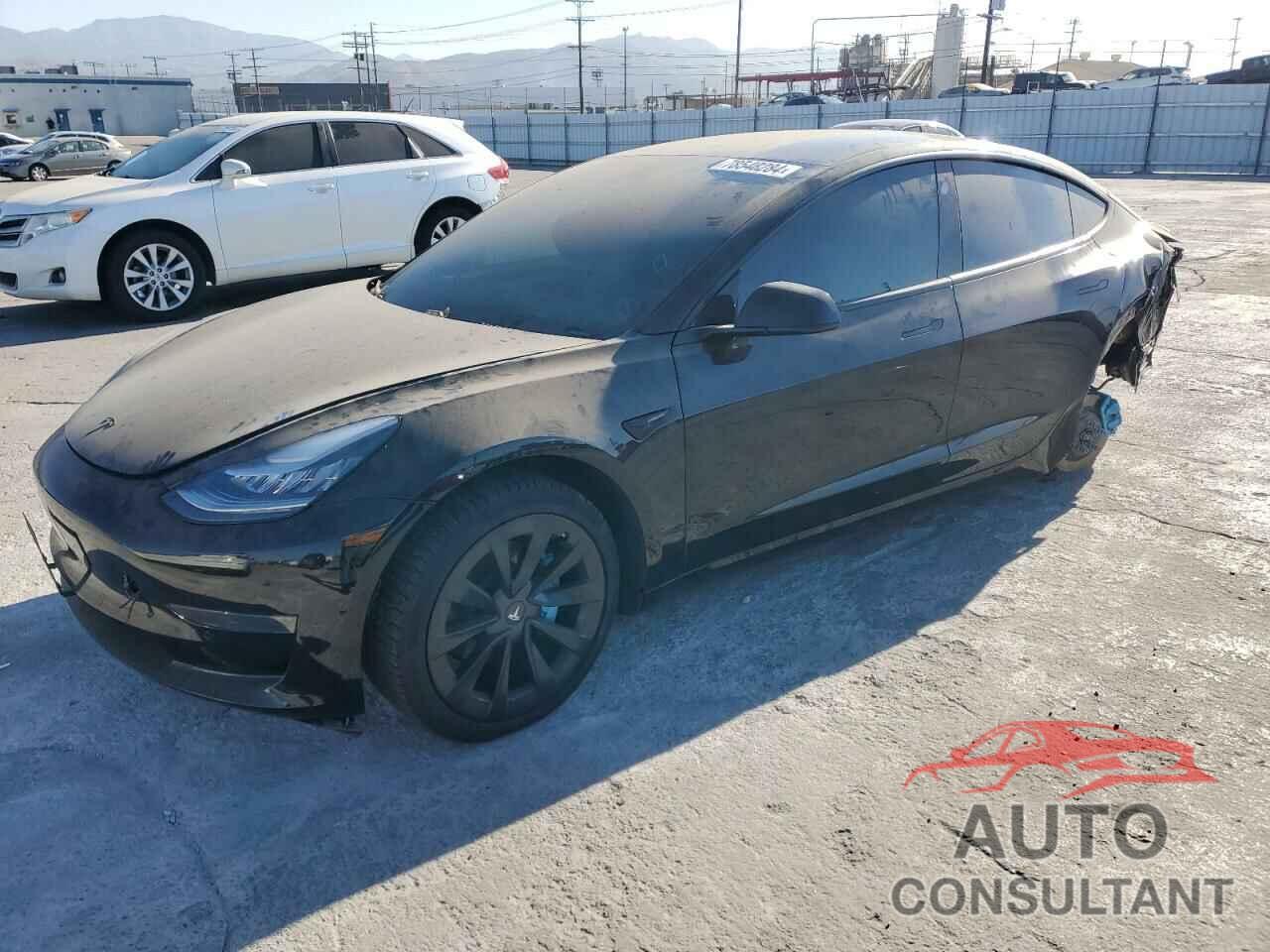 TESLA MODEL 3 2021 - 5YJ3E1EA2MF065106