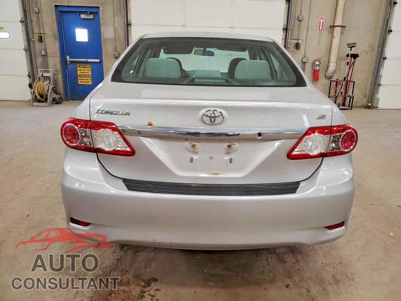 TOYOTA COROLLA 2013 - 5YFBU4EEXDP165395