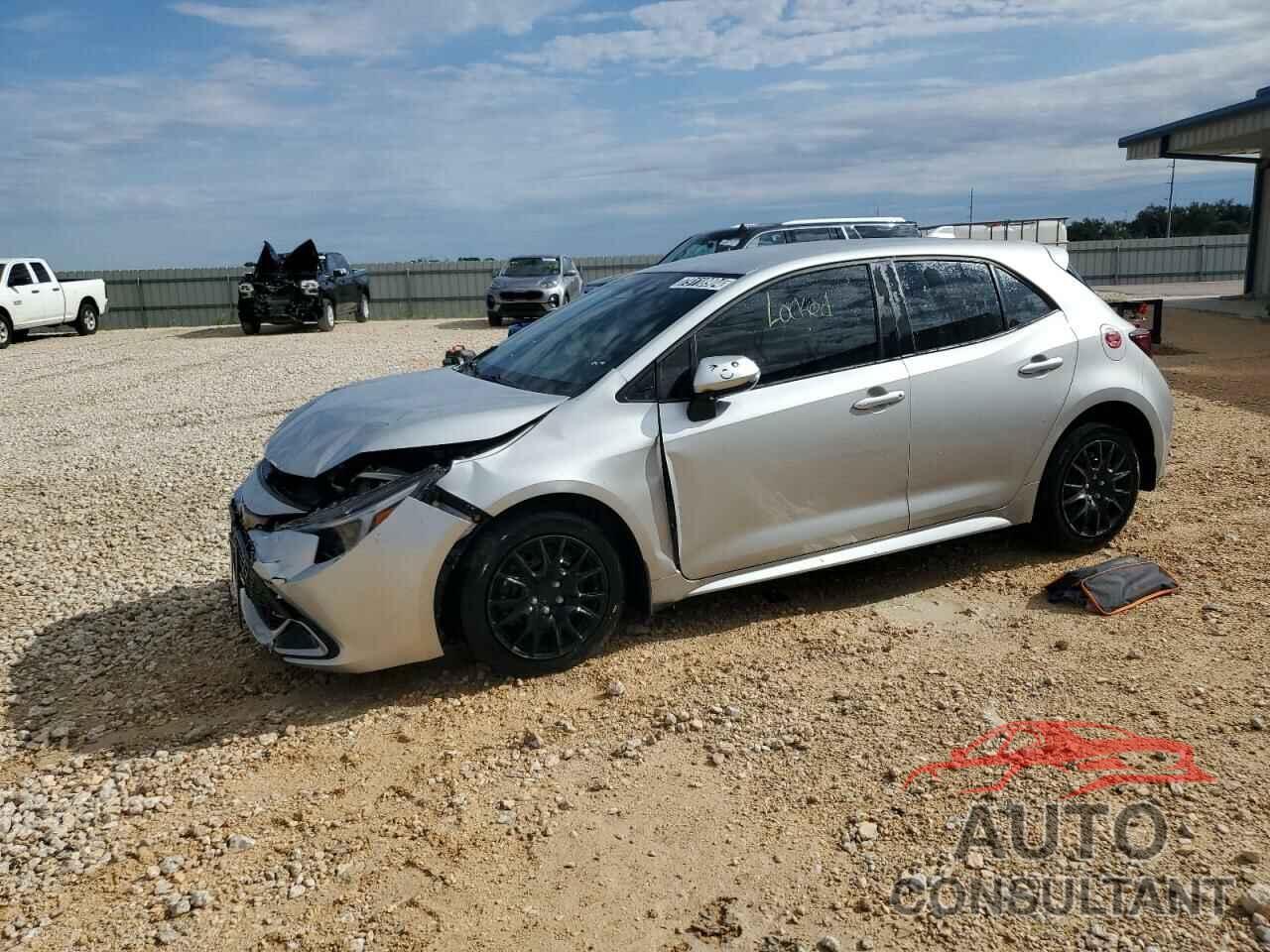 TOYOTA COROLLA 2024 - JTNC4MBE3R3224615