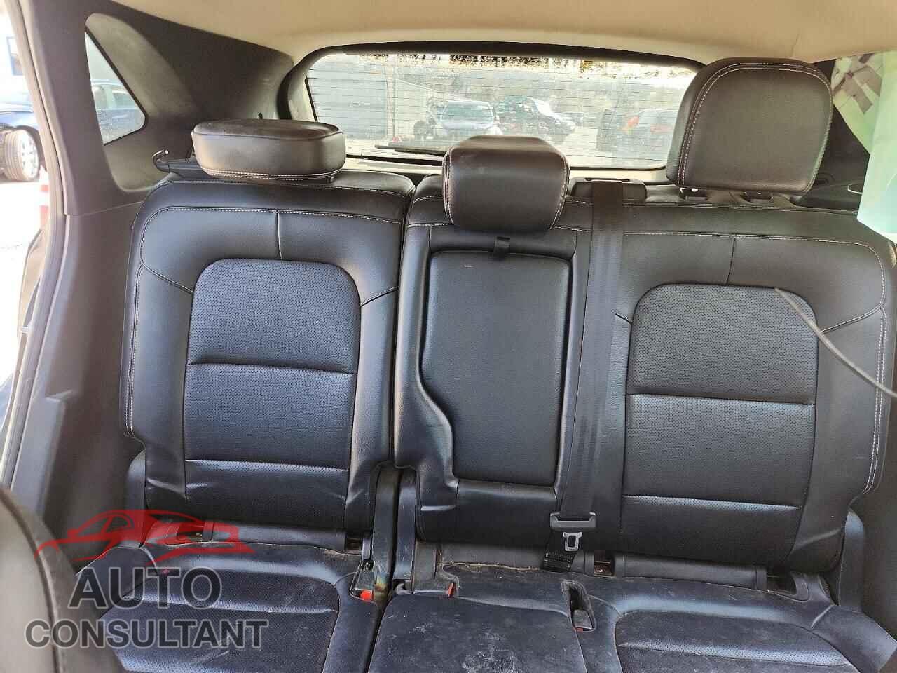 FORD ESCAPE 2020 - 1FMCU0H66LUA80827
