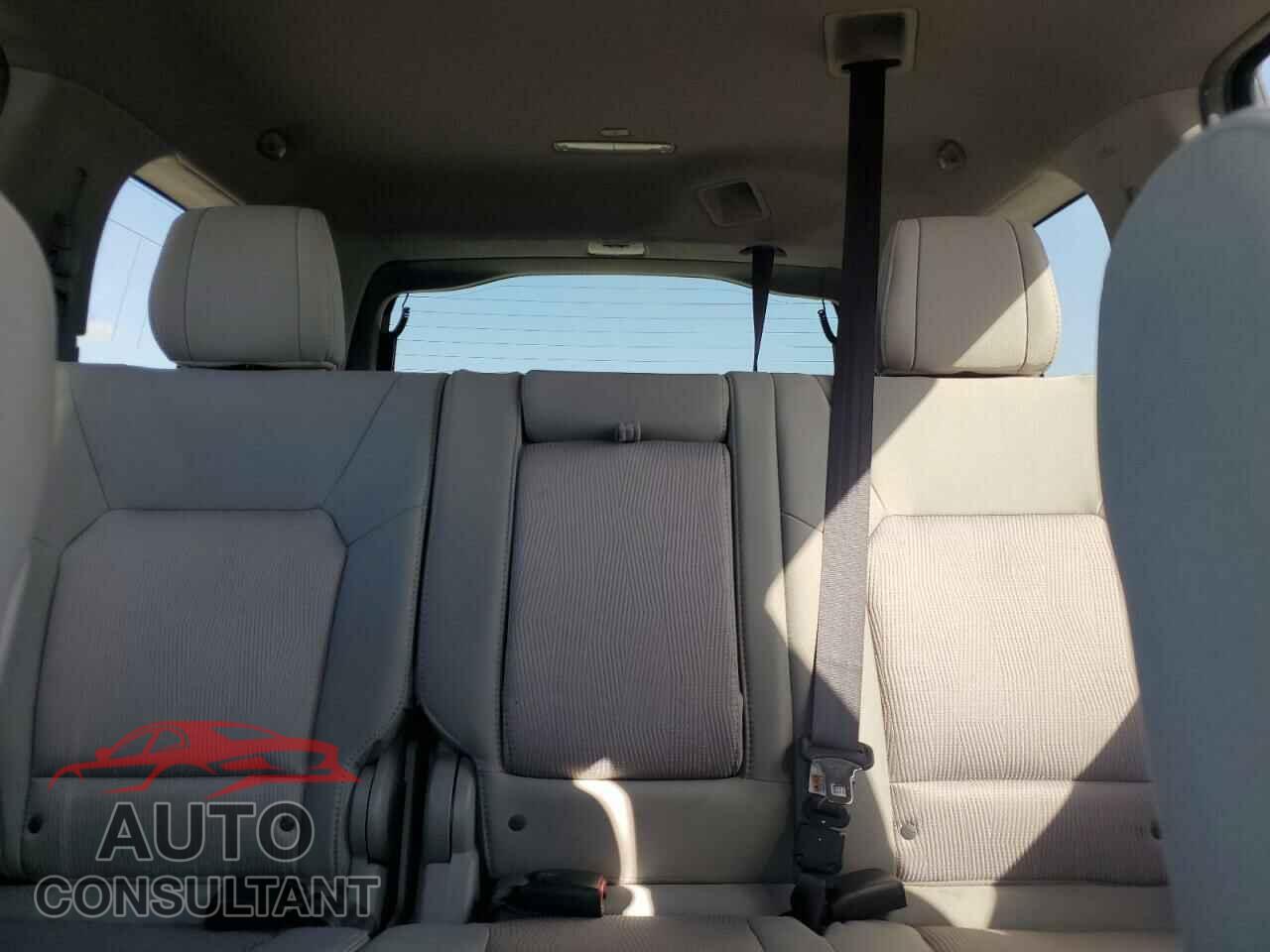 HONDA PILOT 2012 - 5FNYF3H48CB025406