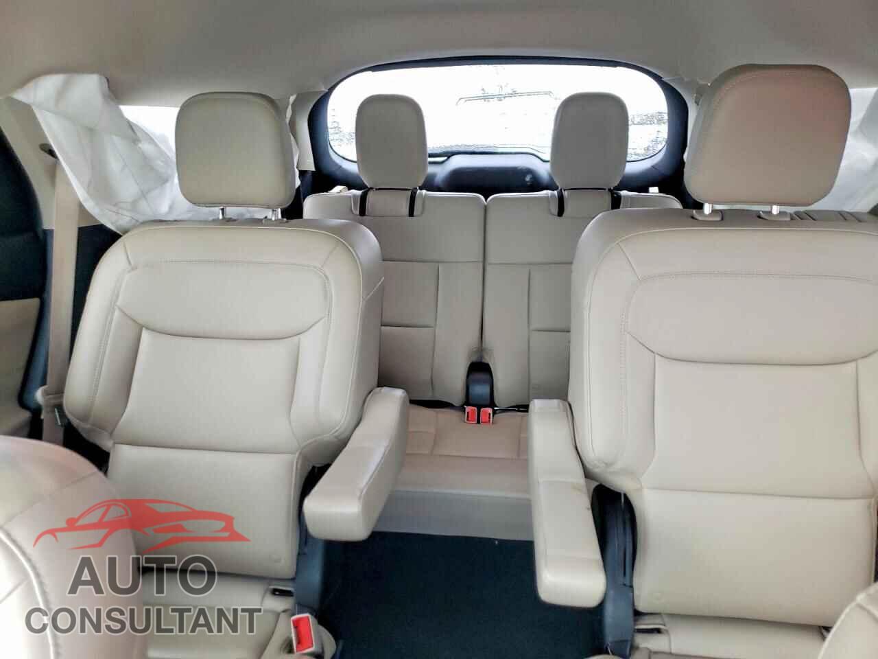 FORD EXPLORER 2023 - 1FMSK8DH2PGB07808