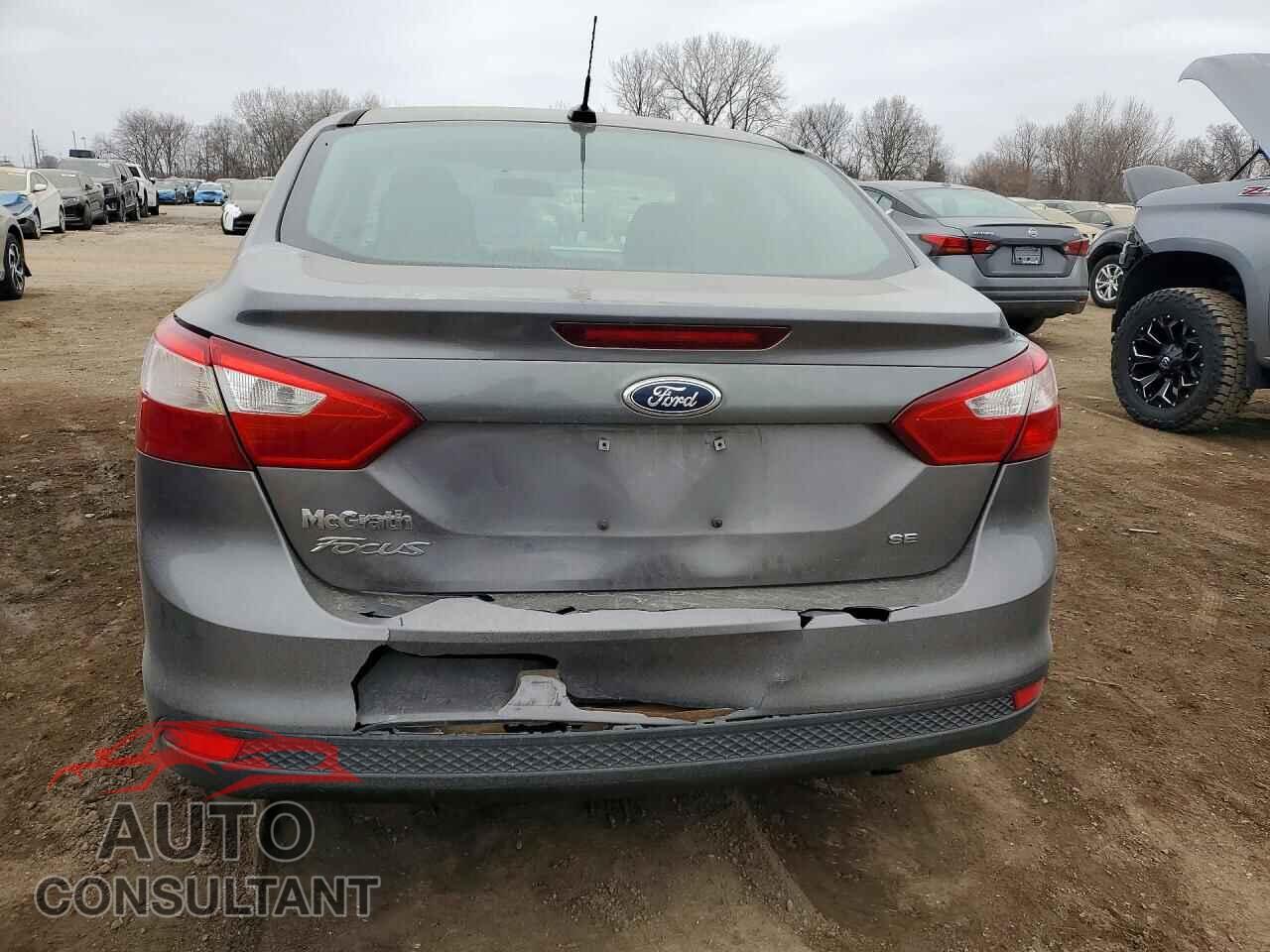 FORD FOCUS 2014 - 1FADP3F23EL102055