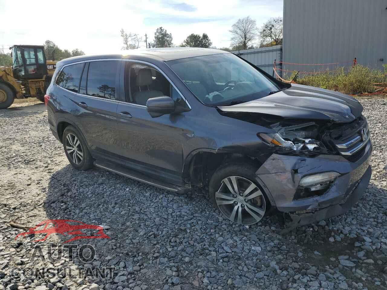 HONDA PILOT 2017 - 5FNYF5H70HB010427