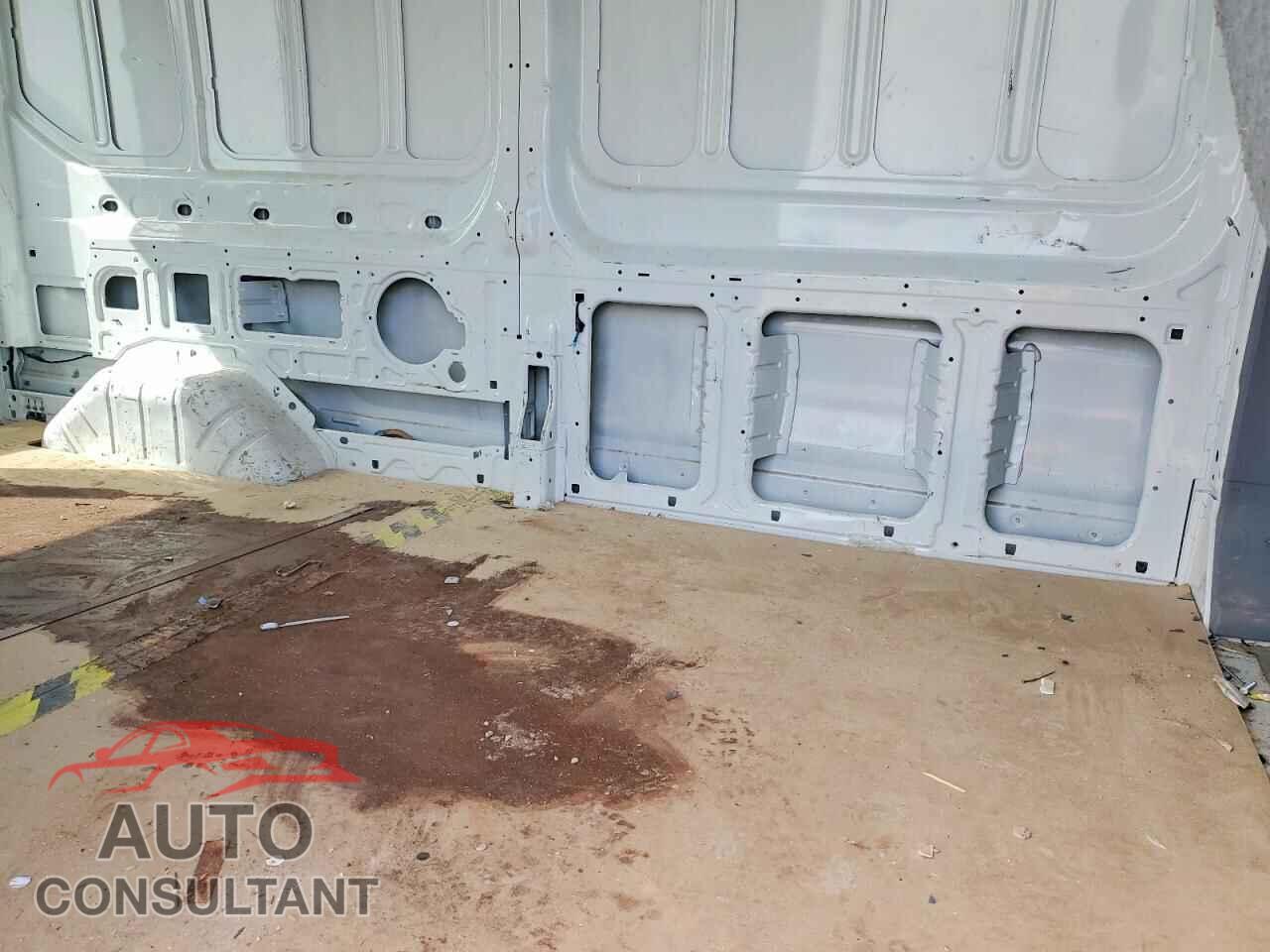 FORD TRANSIT 2019 - 1FTYR2CM9KKA76133