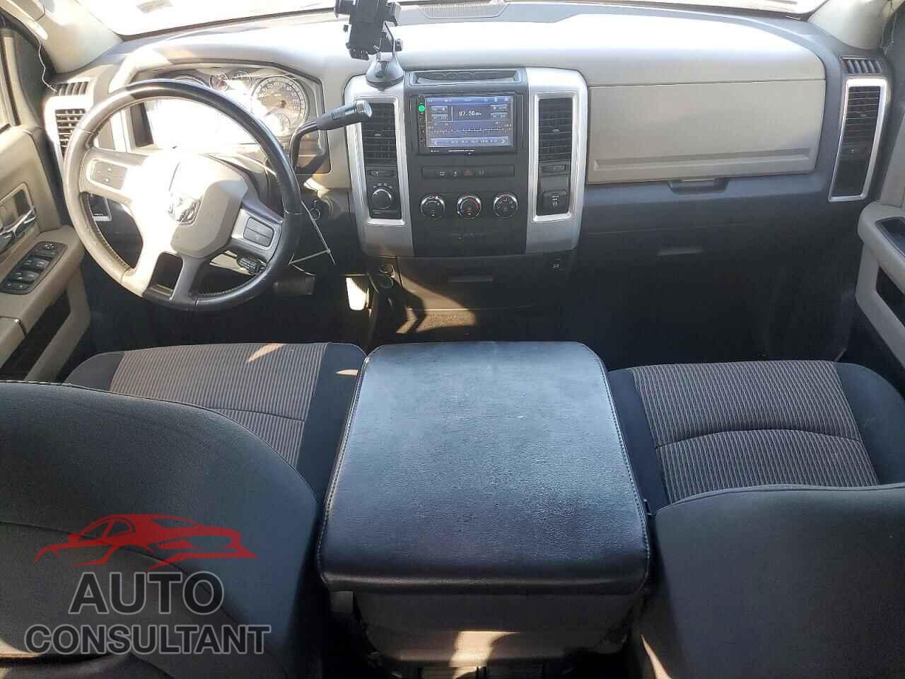 DODGE RAM 1500 2011 - 1D7RV1CT9BS622775