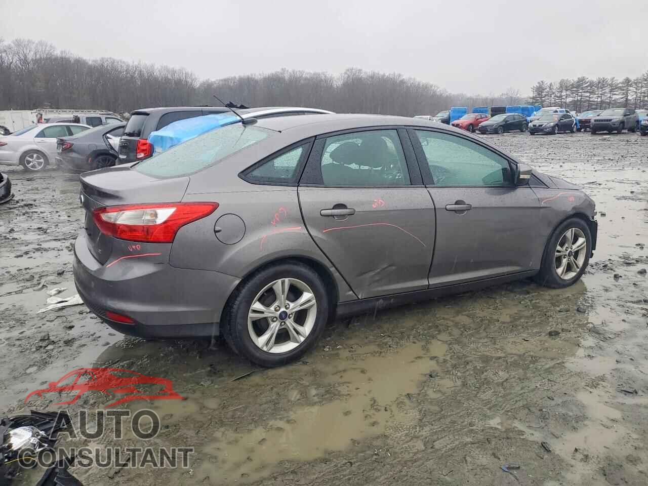 FORD FOCUS 2014 - 1FADP3F23EL319850