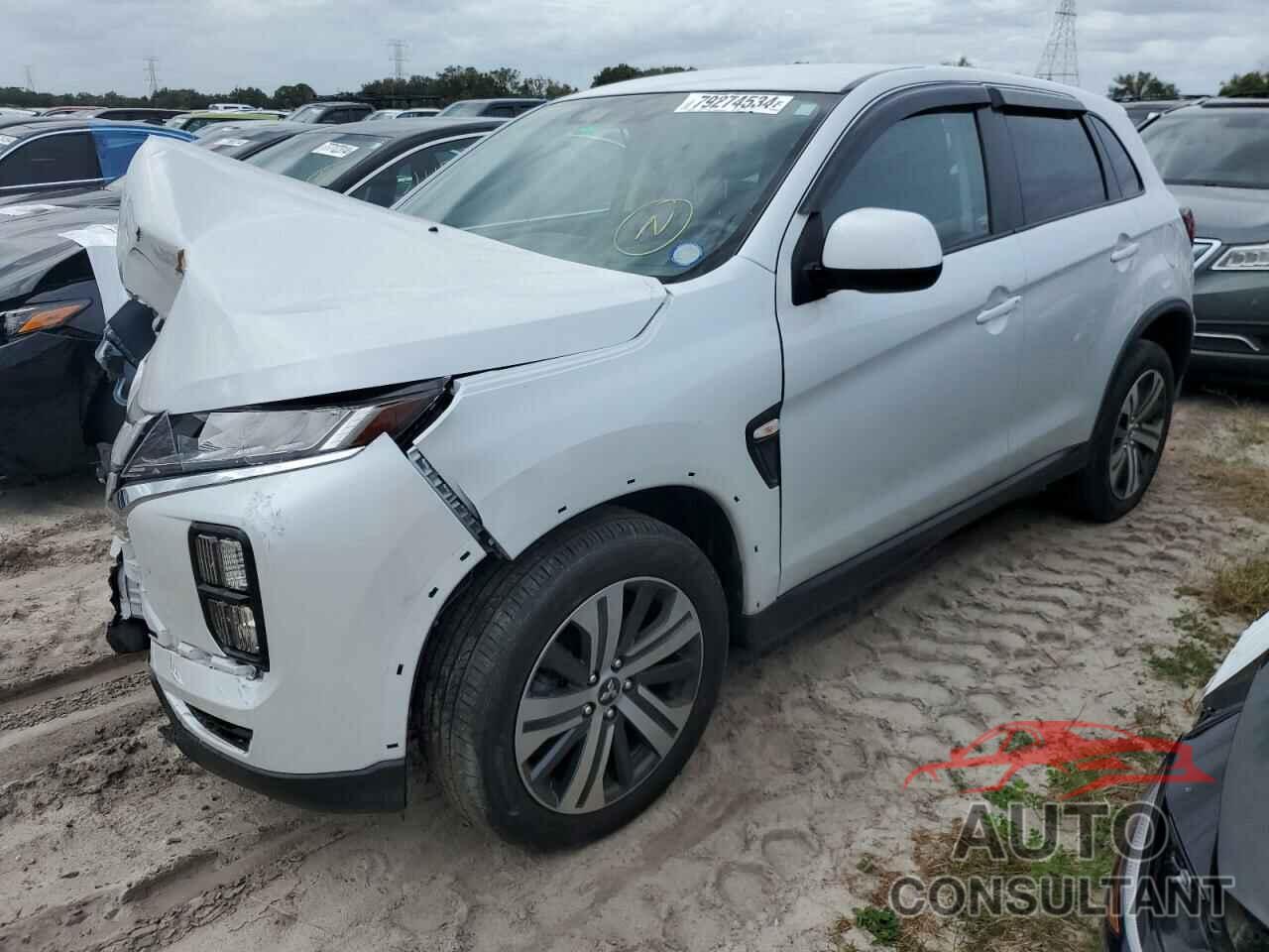 MITSUBISHI OUTLANDER 2023 - JA4ARUAU5PU002472