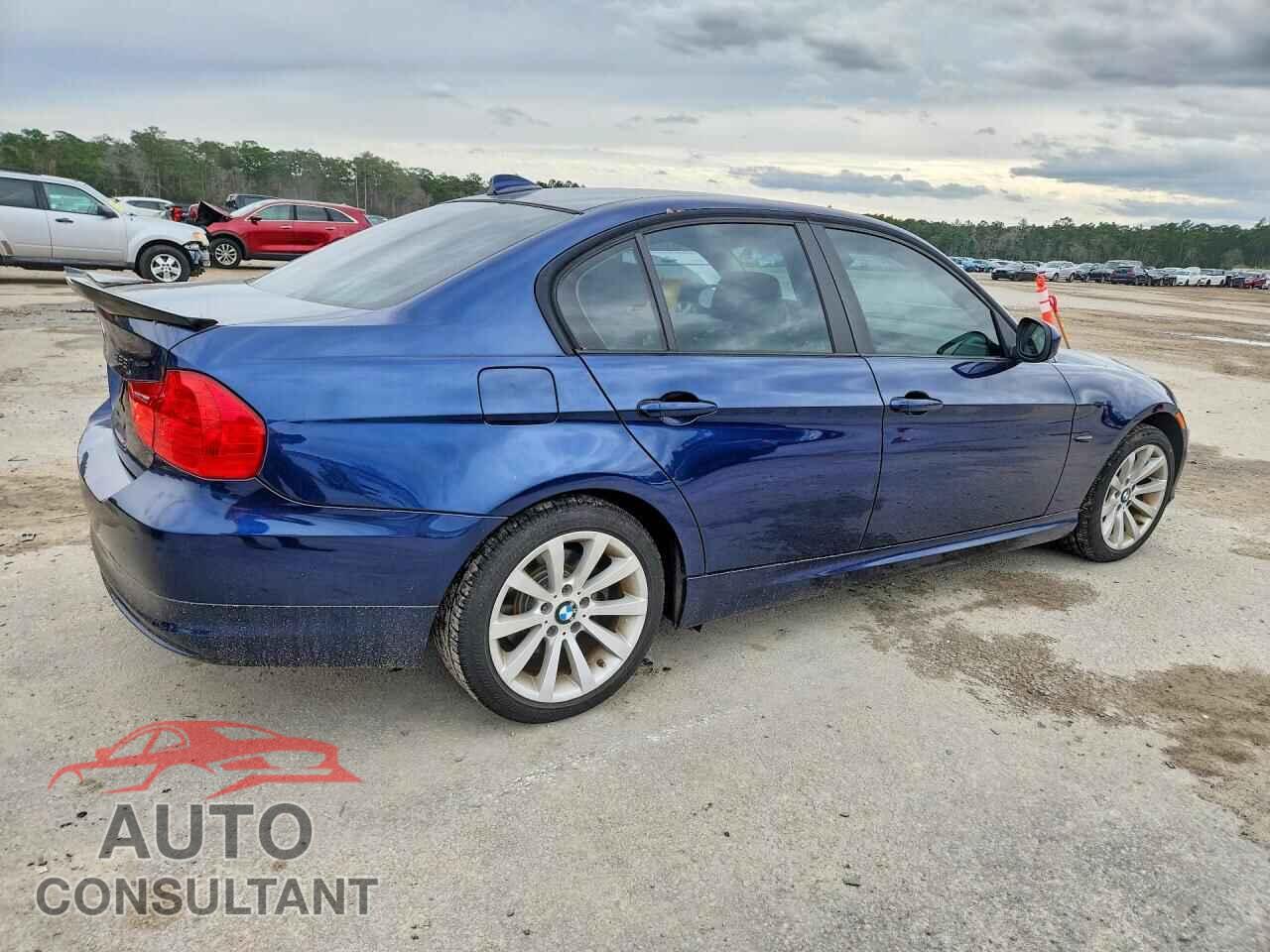 BMW 328 2011 - WBAPH7C53BE682981