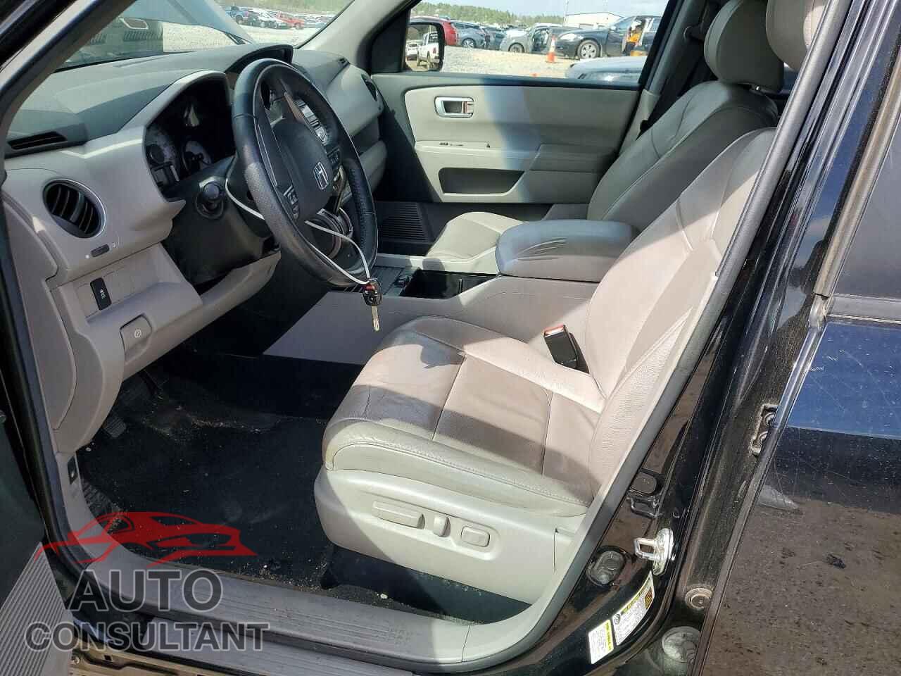 HONDA PILOT 2013 - 5FNYF4H53DB073301