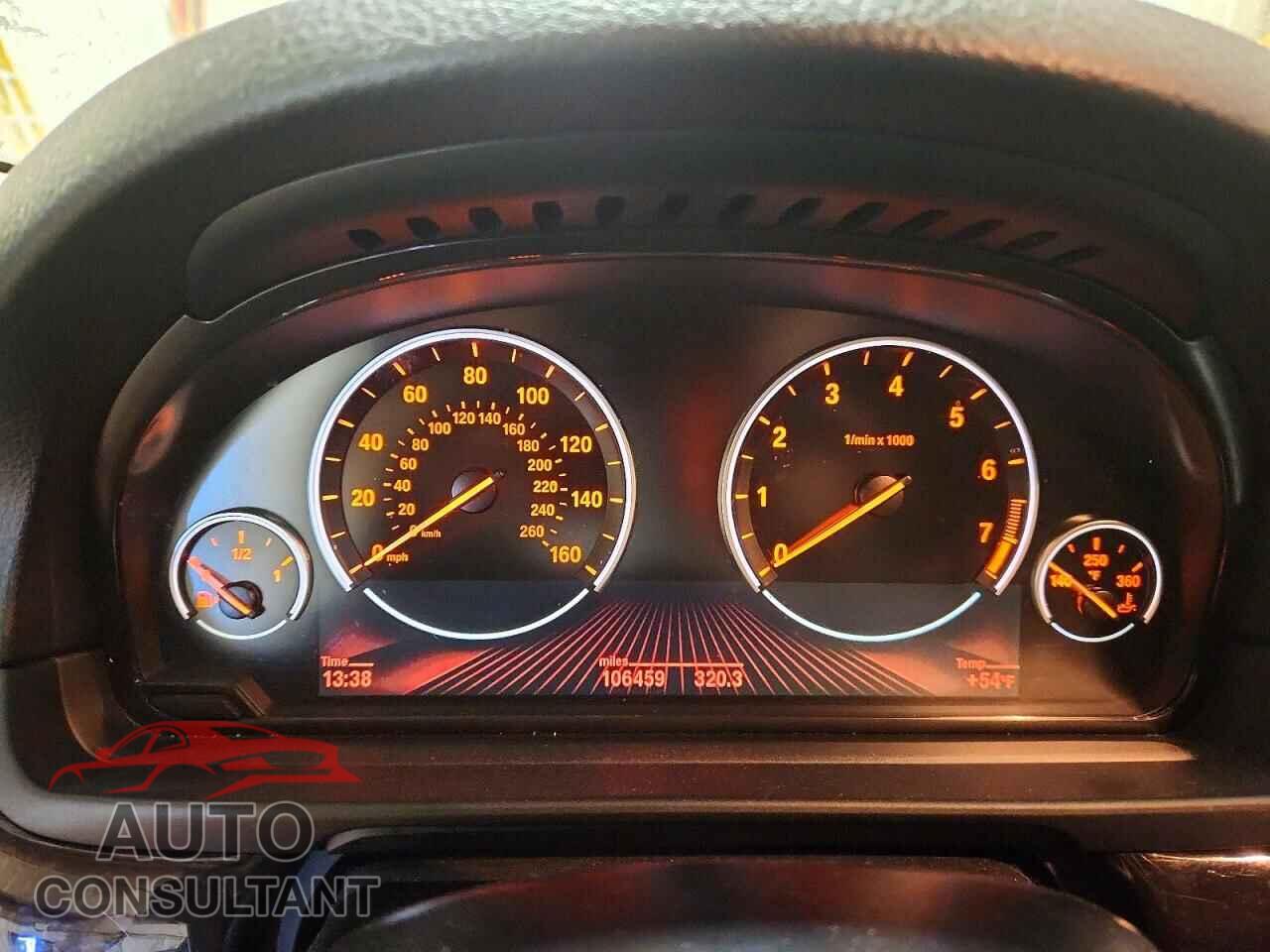 BMW 5 SERIES 2014 - WBA5B3C50ED539322