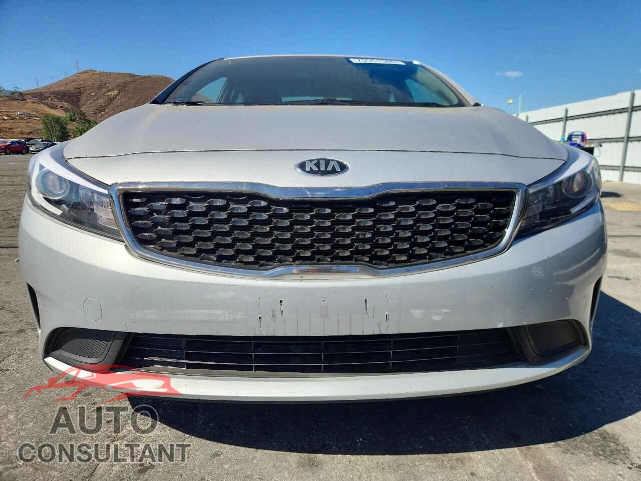 KIA FORTE 2017 - 3KPFK4A78HE026551