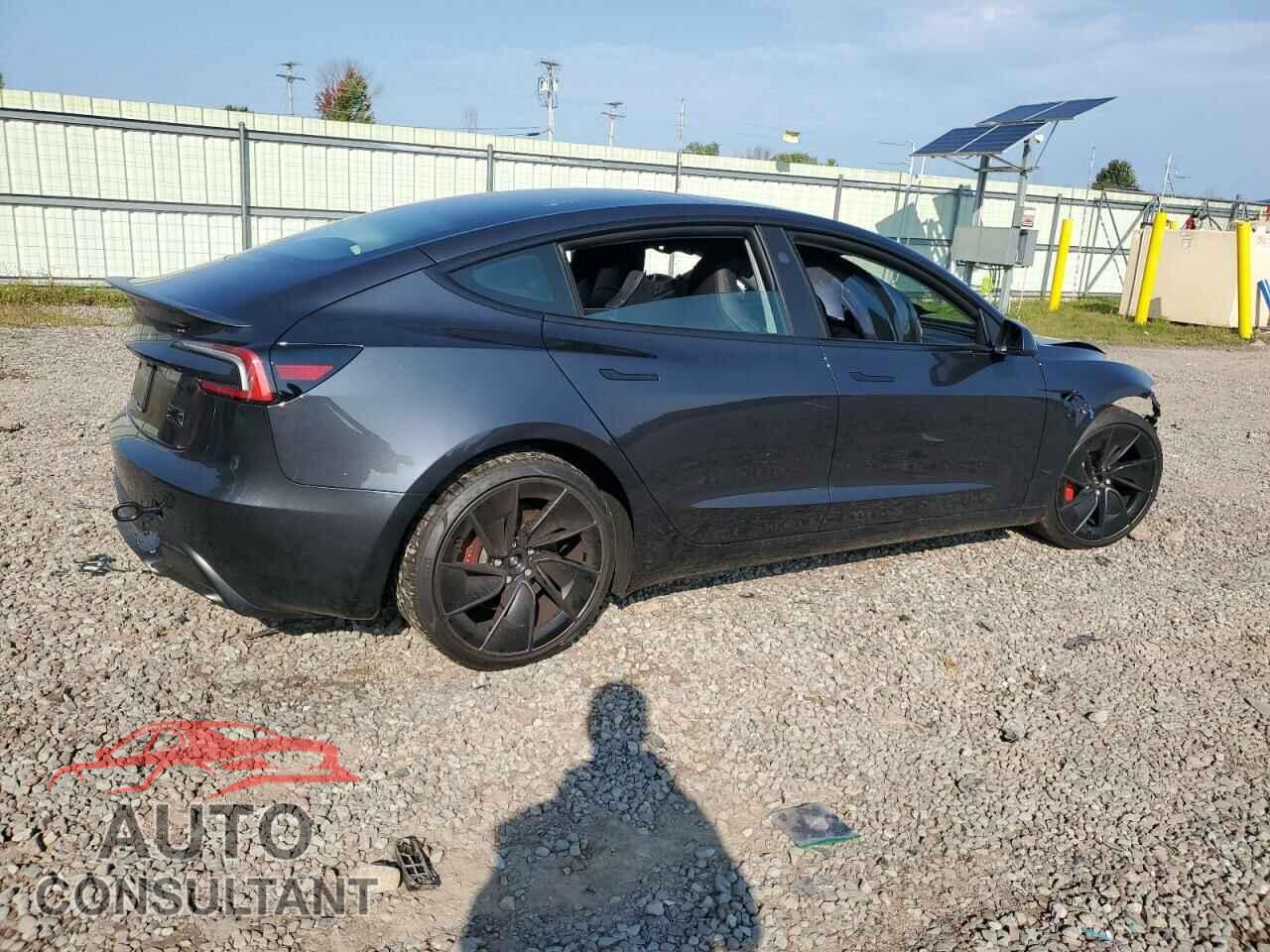 TESLA MODEL 3 2024 - 5YJ3E1ET5RF799716