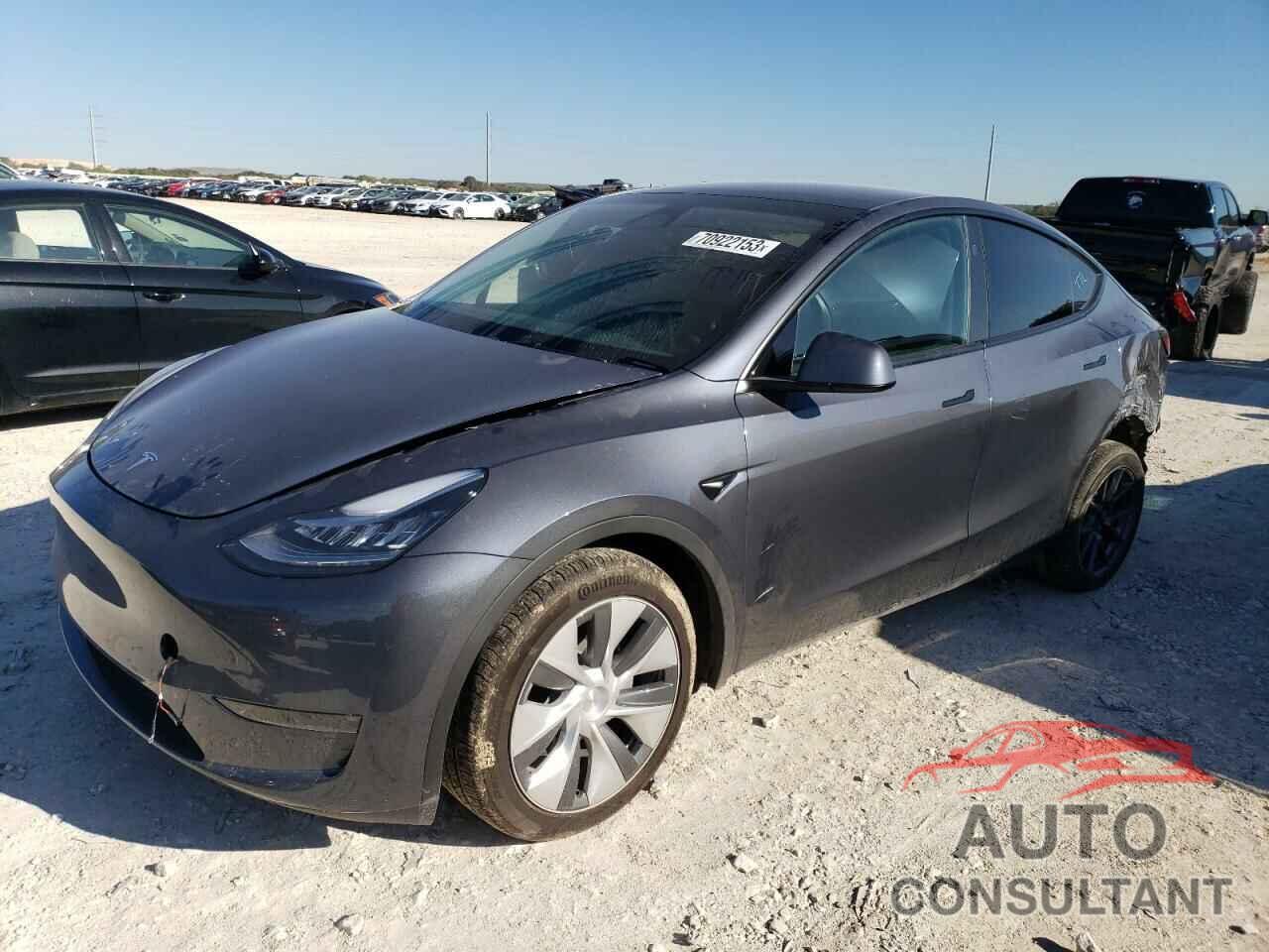 TESLA MODEL Y 2023 - 7SAYGDEEXPA157203